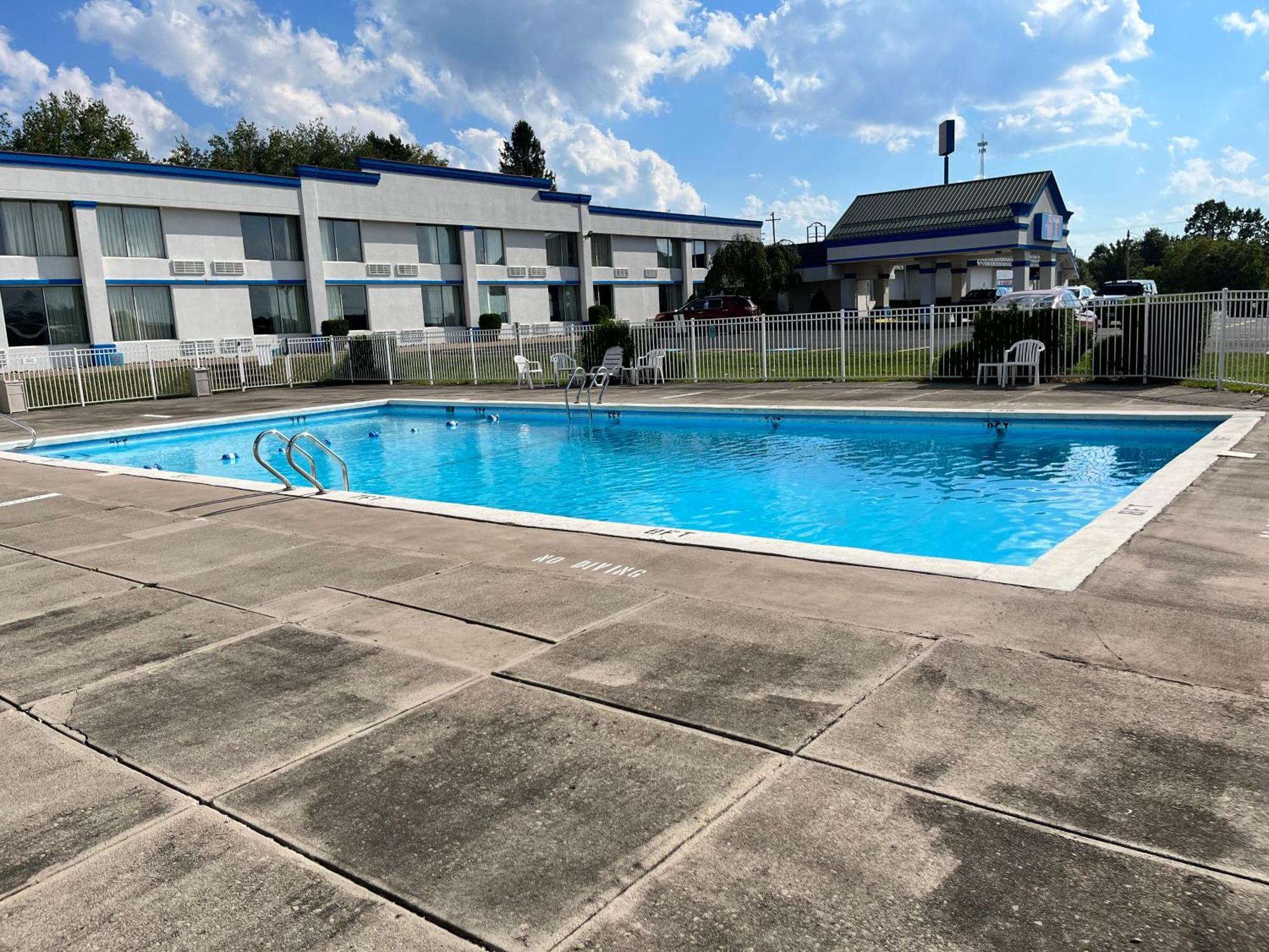 Studio 6 Suites Clarion, Pa Екстер'єр фото